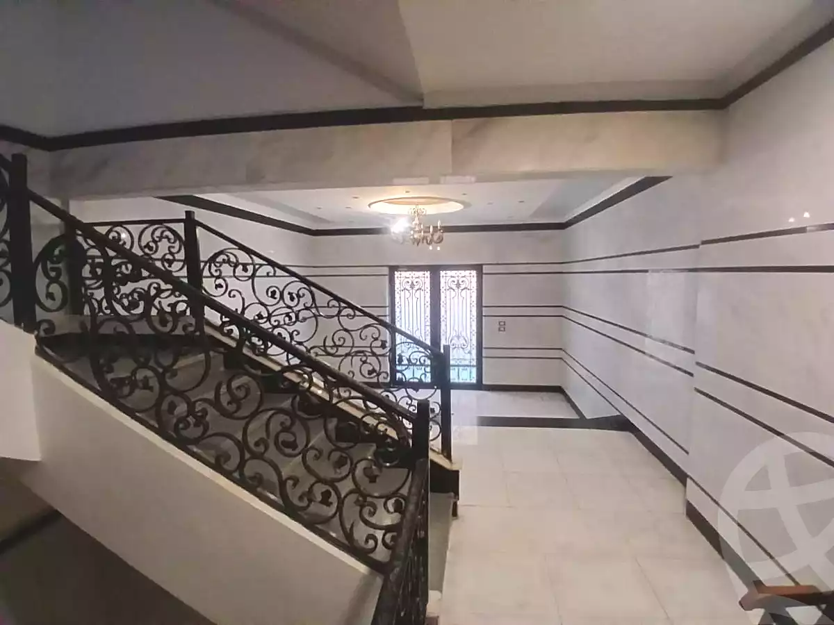 https://aqarmap.com.eg/ar/listing/6627008-for-sale-cairo-6th-of-october-el-hay-el-motamyz-fourth-touristic-village-mohamed-ahmed-barhoma-st