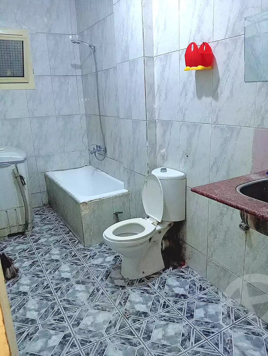https://aqarmap.com.eg/ar/listing/6629544-for-sale-alexandria-sydy-bshr-sydy-bshr-bhry-khalil-hamada-st