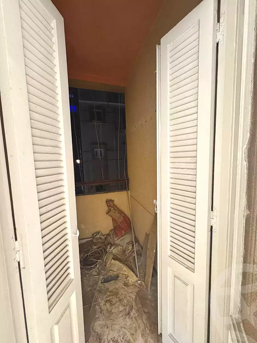 https://aqarmap.com.eg/ar/listing/6629845-for-sale-alexandria-sydy-bshr-sydy-bshr-bhry-shr-mhmwd-l-yswy