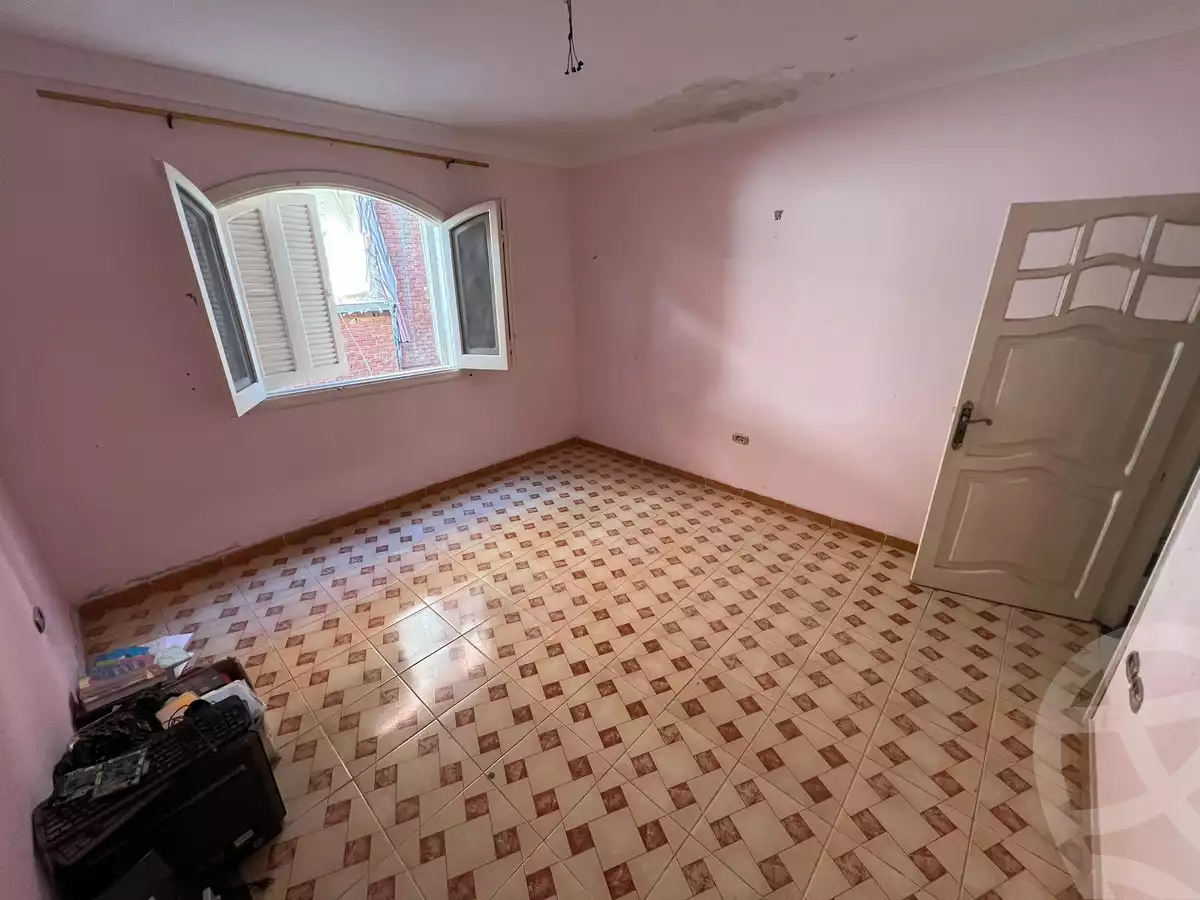 https://aqarmap.com.eg/en/listing/6629935-for-sale-alexandria-lsywf-el-falki