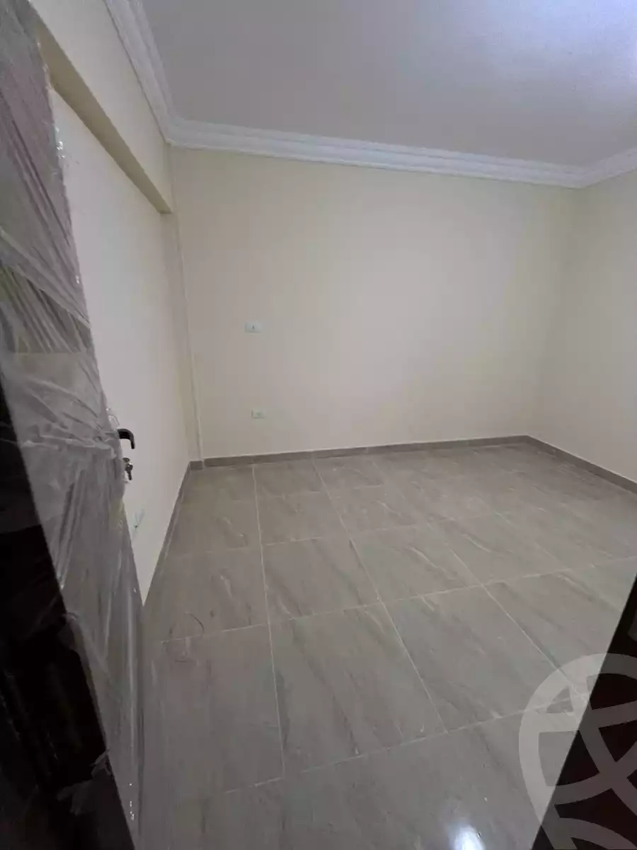 https://aqarmap.com.eg/en/listing/6629979-for-rent-cairo-new-cairo-compounds-flowers-park