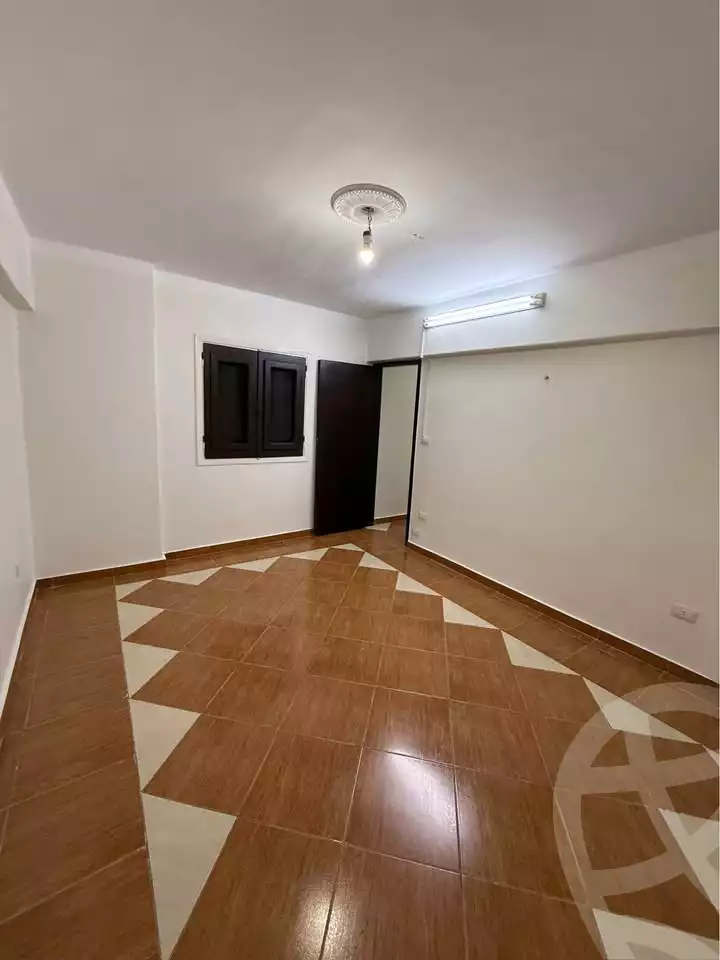 https://aqarmap.com.eg/ar/listing/6630772-for-sale-alexandria-el-asafra