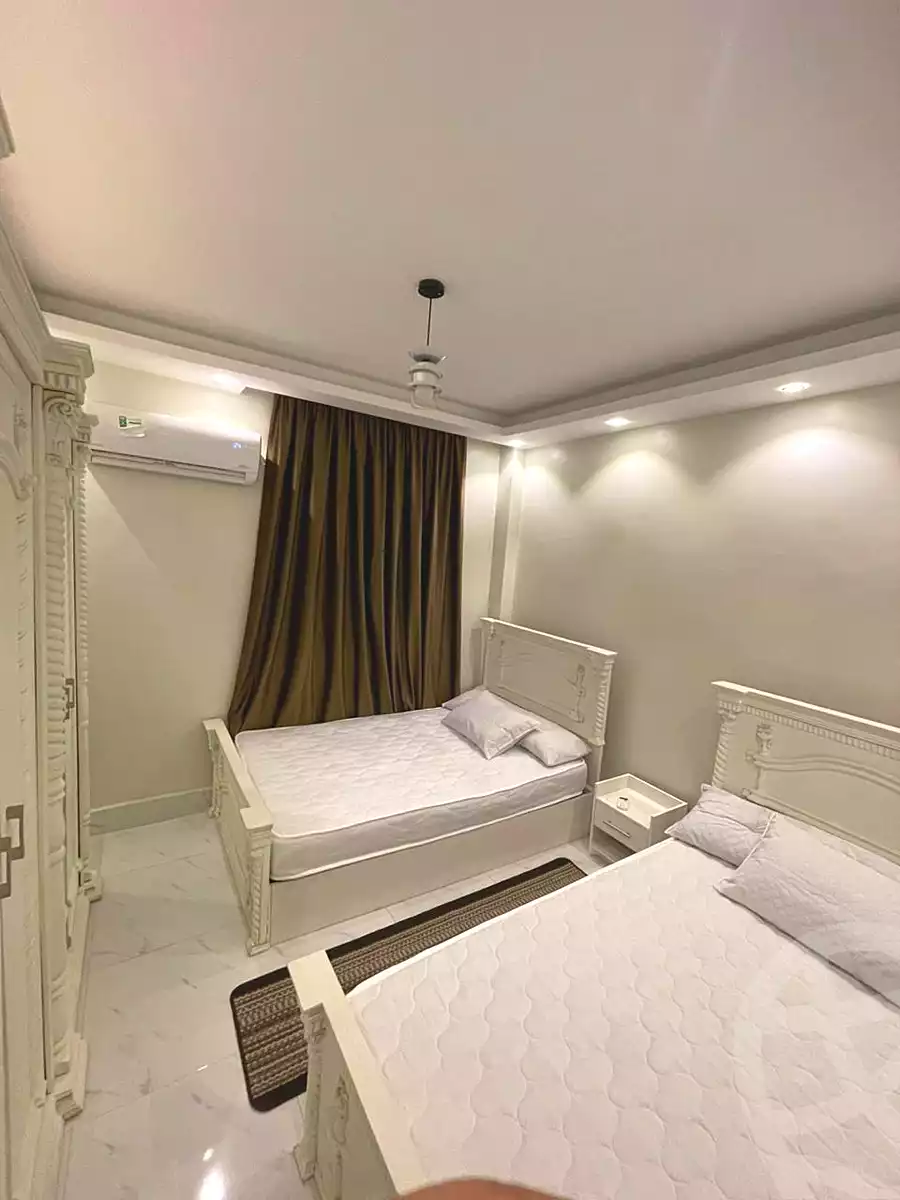 https://aqarmap.com.eg/ar/listing/6631516-for-rent-cairo-el-sheikh-zayed-city-el-hay-el-thaleth-ashaer