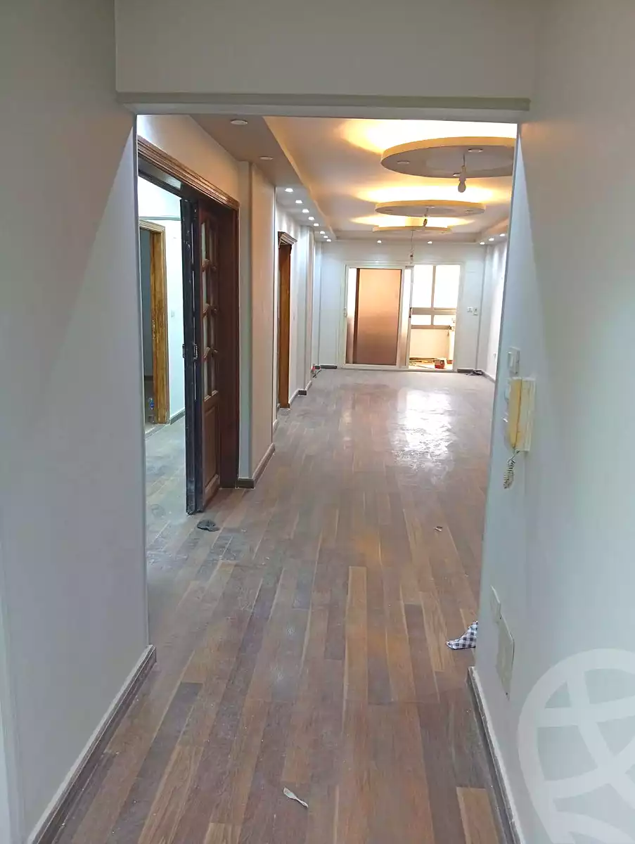 https://aqarmap.com.eg/en/listing/6632423-for-sale-cairo-helwan-helwan-el-sharkeya-ryad-pasha-st