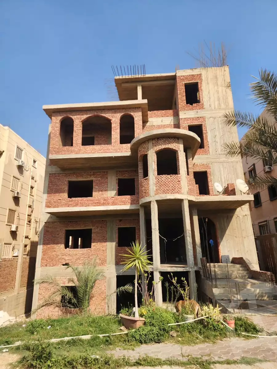 https://aqarmap.com.eg/en/listing/6633025-for-sale-cairo-new-cairo-ganob-el-akadamiya-south-academy-a-zaid-ebn-haretha-st