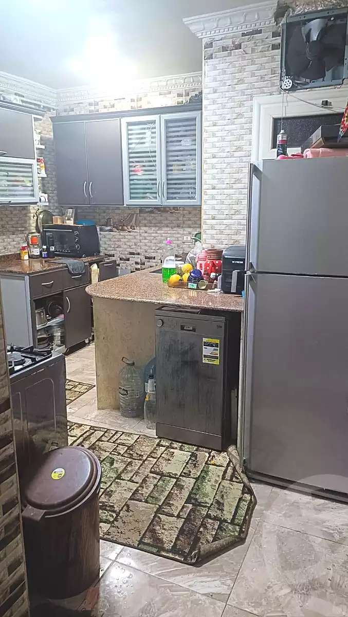 https://aqarmap.com.eg/en/listing/6633160-for-sale-cairo-helwan-helwan-el-sharkeya-mostafa-safwat-st