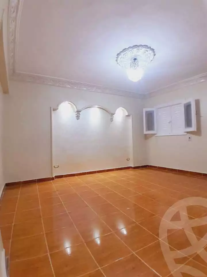 https://aqarmap.com.eg/ar/listing/6633338-for-sale-alexandria-el-asafra-l-sfr-bhry