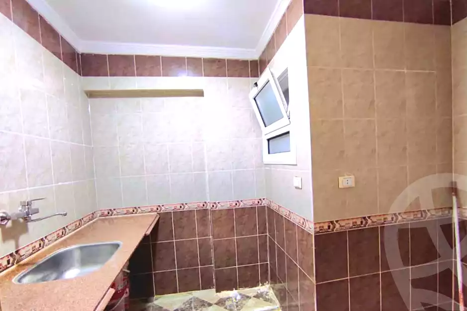 https://aqarmap.com.eg/ar/listing/6633342-for-rent-alexandria-miami-farook-abd-al-wahab-st