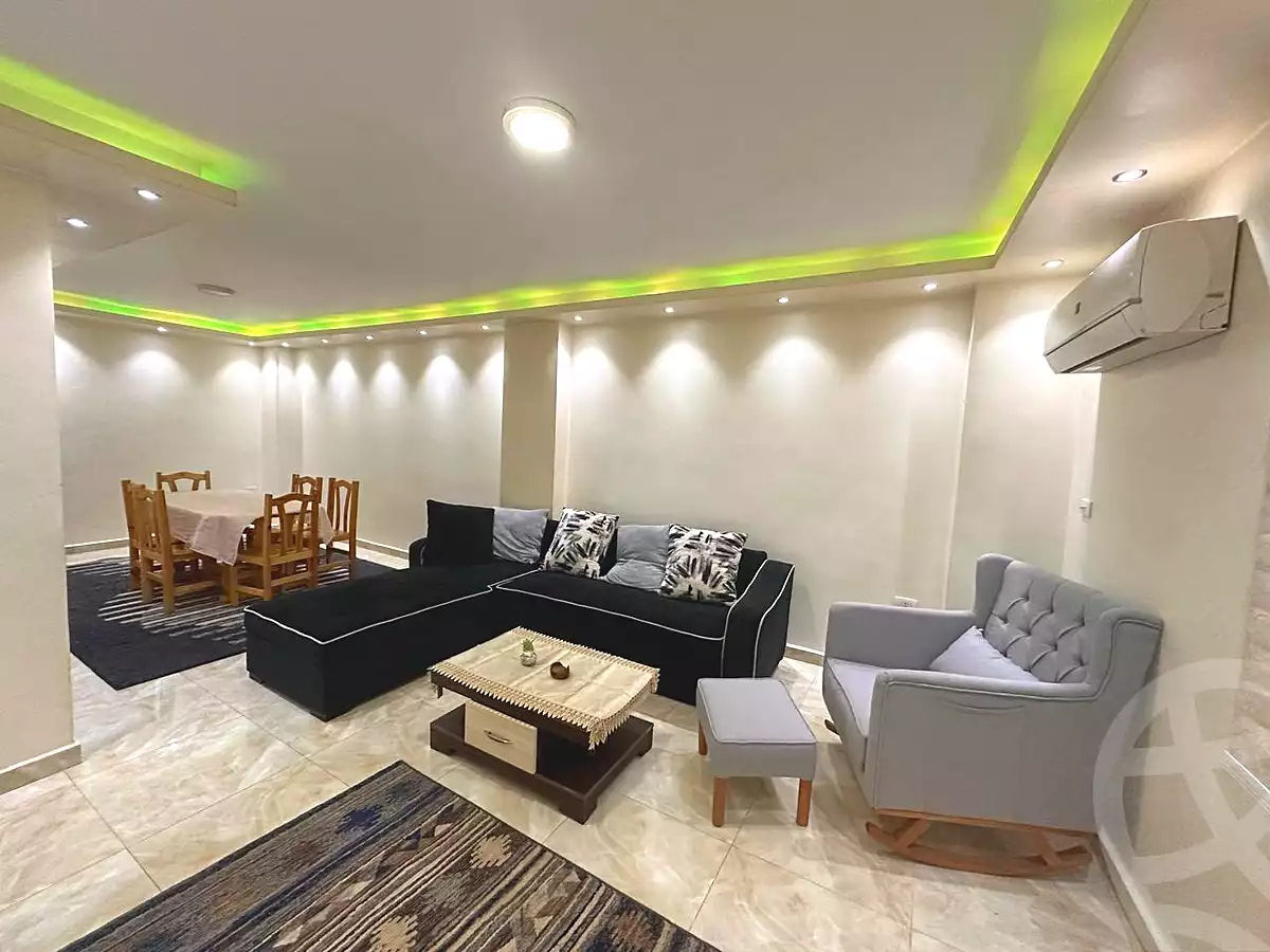 https://aqarmap.com.eg/ar/listing/6633375-for-rent-cairo-6th-of-october-el-ahyaa-neighborhood-4th-neighbourhood-2