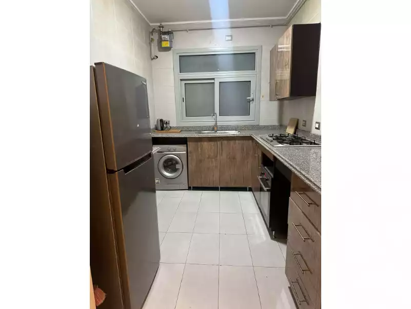 https://aqarmap.com.eg/ar/listing/6633882-for-rent-cairo-new-cairo-compounds-kmbwnd-fyldj-jyt-blm-hylz