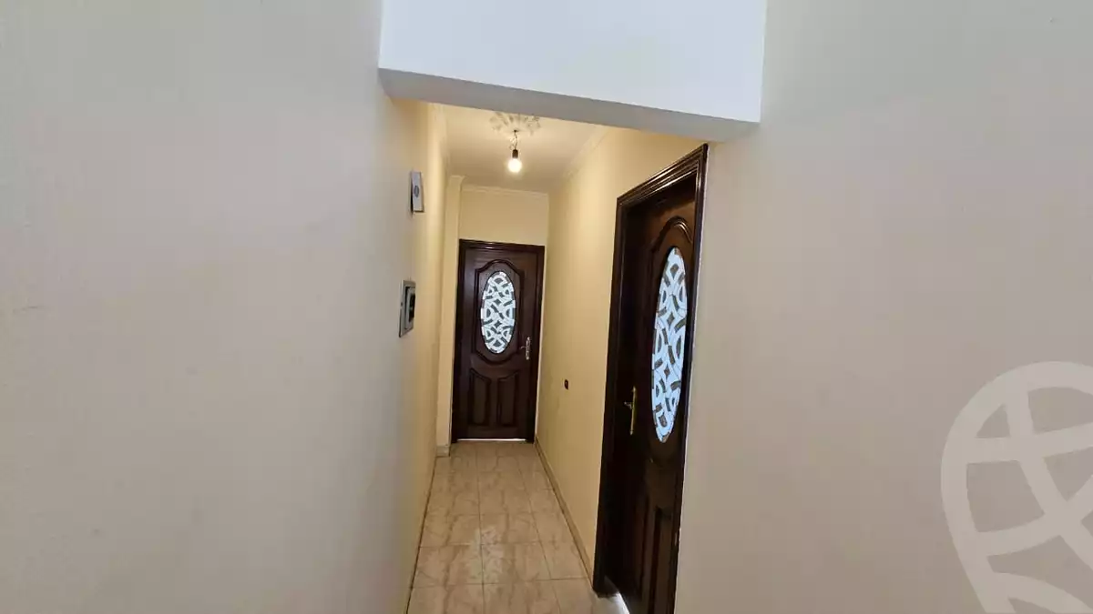 https://aqarmap.com.eg/en/listing/6635760-for-sale-cairo-el-sheikh-zayed-city-el-hay-elsabeaa-lbstn