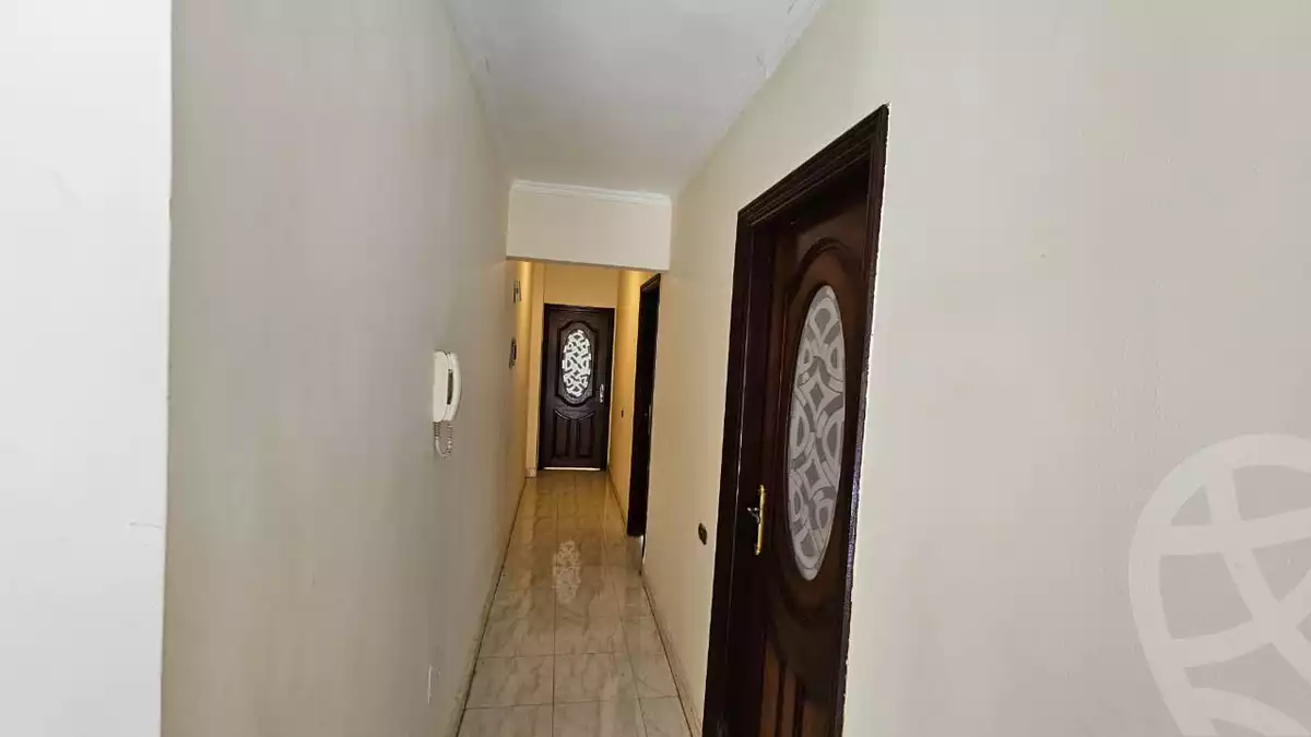 https://aqarmap.com.eg/en/listing/6635760-for-sale-cairo-el-sheikh-zayed-city-el-hay-elsabeaa-lbstn