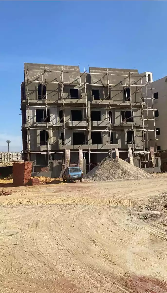 https://aqarmap.com.eg/en/listing/6635936-for-sale-cairo-new-cairo-bait-el-watan-first-neighborhood