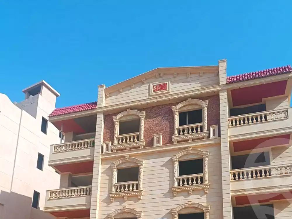 https://aqarmap.com.eg/ar/listing/6635722-for-sale-cairo-badr-city-hai-el-ashgar-featured-neighborhood-bait-el-watan