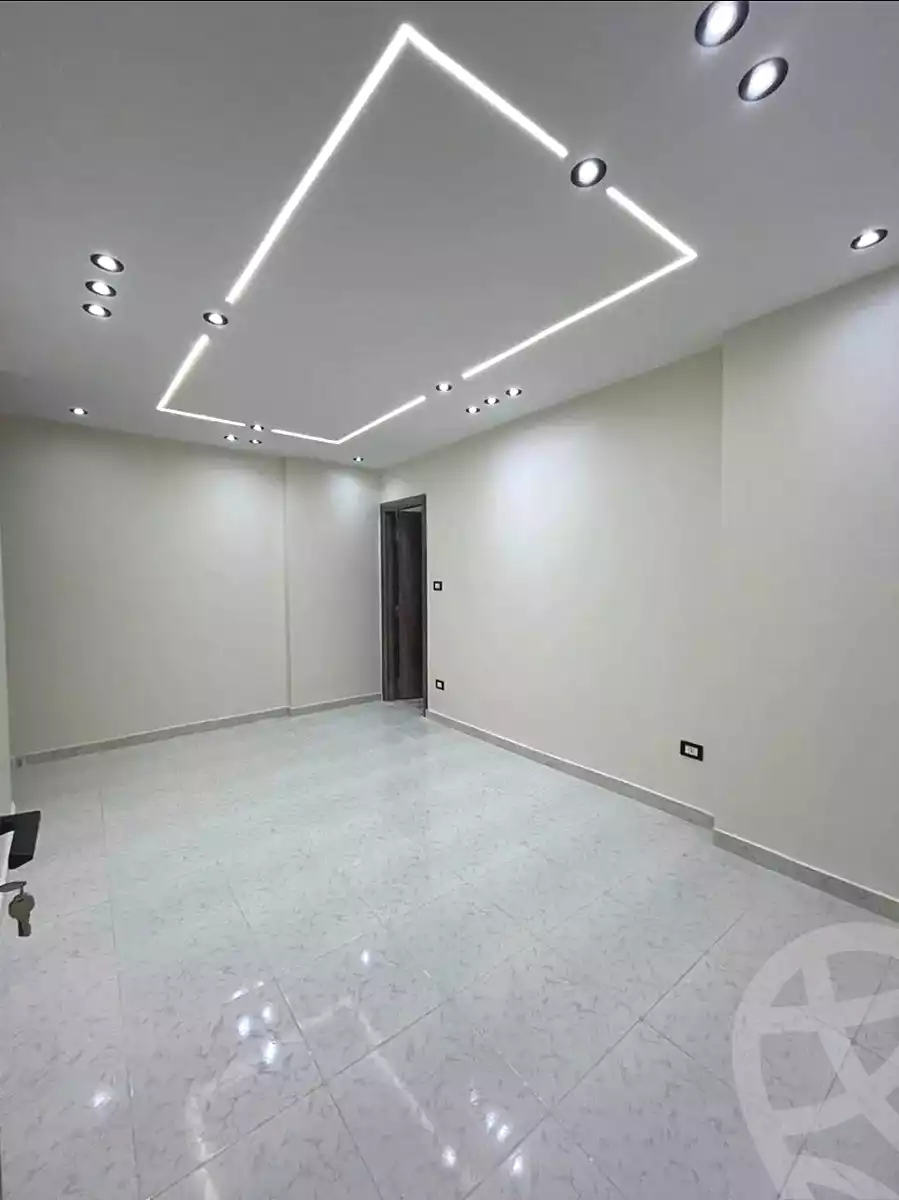 https://aqarmap.com.eg/ar/listing/6636153-for-sale-alexandria-l-jmy-lbytsh-bianchiii-el-bashwat-st