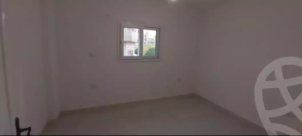 https://aqarmap.com.eg/ar/listing/6636915-for-rent-alexandria-camp-cesar-abou-quer-st