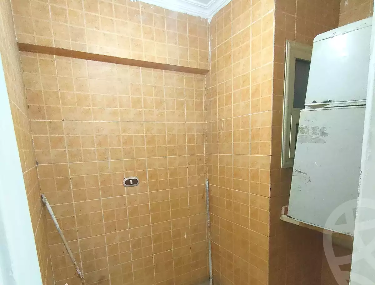 https://aqarmap.com.eg/ar/listing/6637043-for-sale-alexandria-mht-lrml