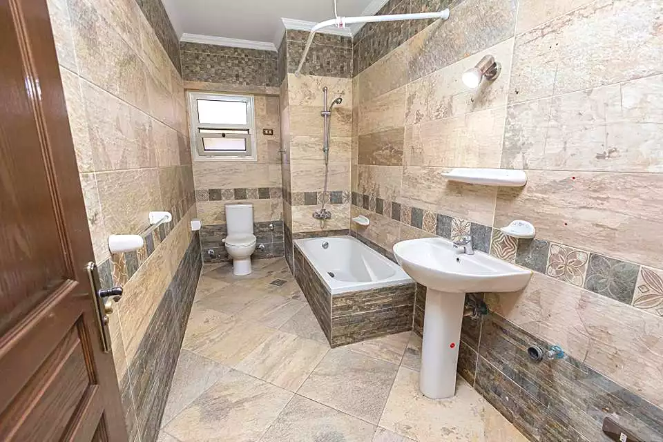 https://aqarmap.com.eg/en/listing/6638482-for-sale-alexandria-ganaklis