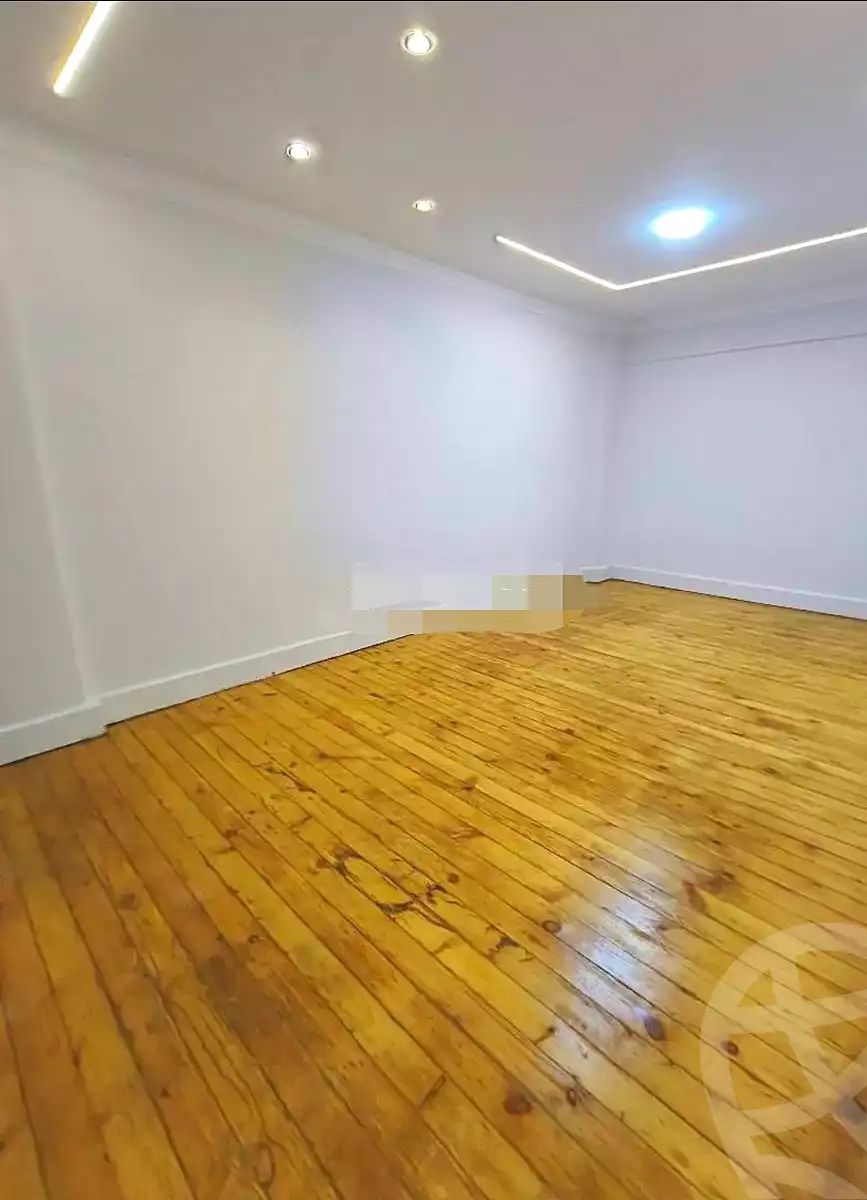 https://aqarmap.com.eg/ar/listing/6638659-for-sale-alexandria-lsywf-shamaa