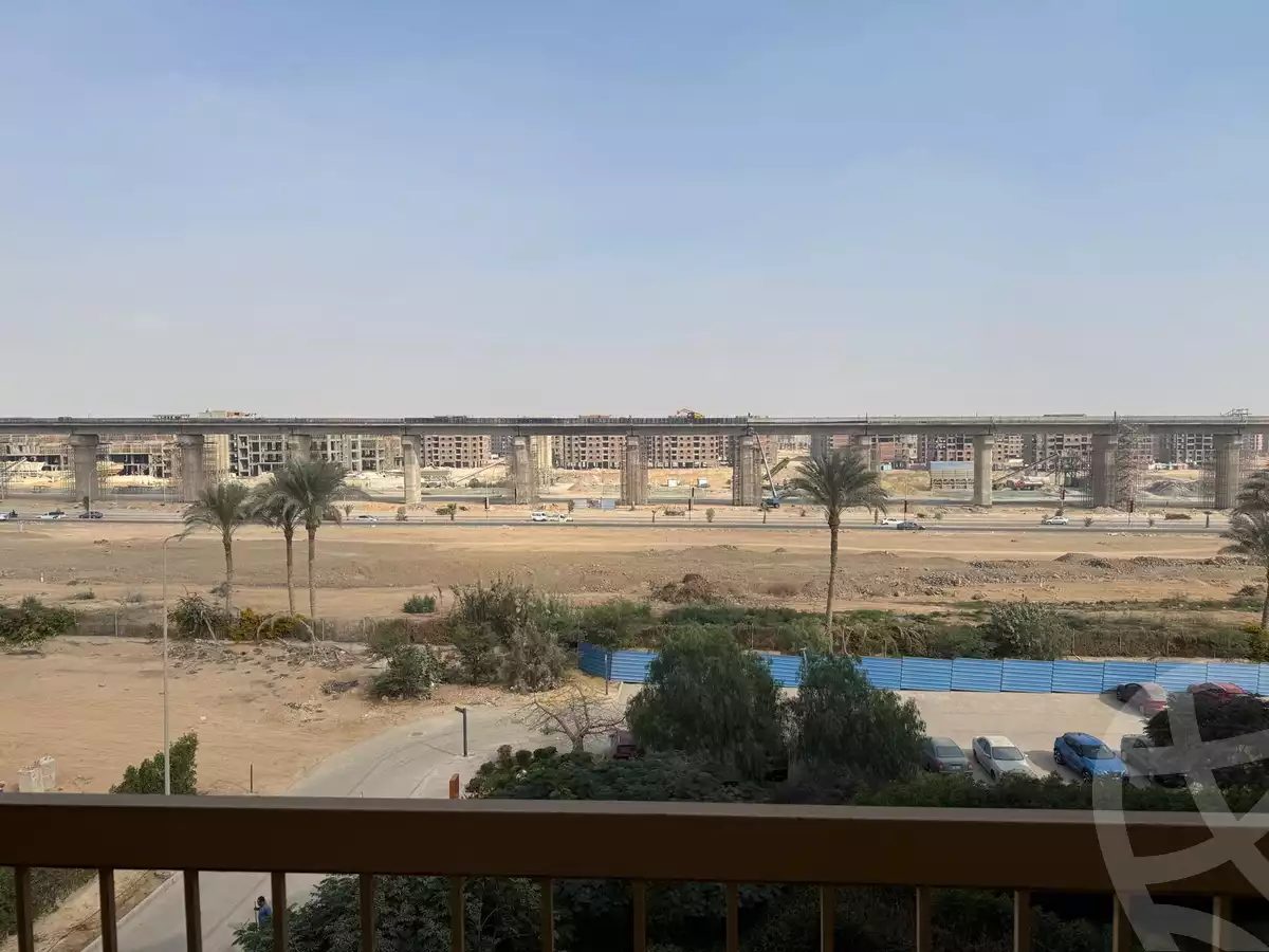 https://aqarmap.com.eg/ar/listing/6638910-for-sale-cairo-6th-of-october-hadaeq-october-kmbwnd-fy-hdyq-ktwbr-ashgar-city