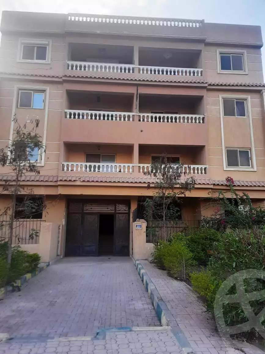 https://aqarmap.com.eg/ar/listing/6639318-for-sale-cairo-el-shorouk-lmntq-lwl-neighbourhood-1