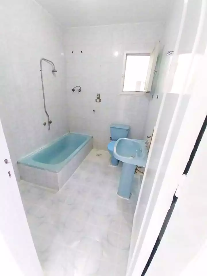 https://aqarmap.com.eg/ar/listing/6639776-for-sale-alexandria-l-jmy-shataa-el-nakheel