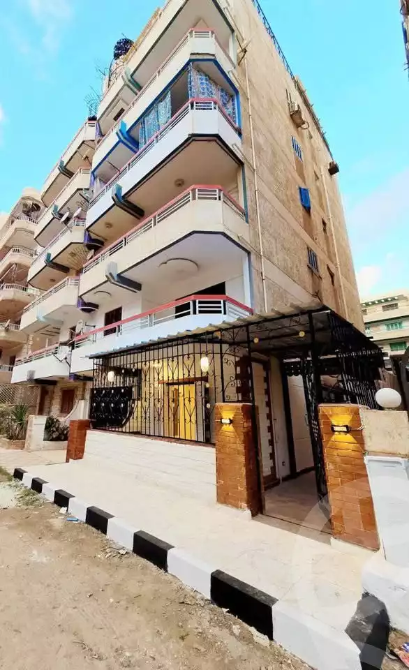 https://aqarmap.com.eg/ar/listing/6640861-for-sale-alexandria-l-jmy-shataa-el-nakheel