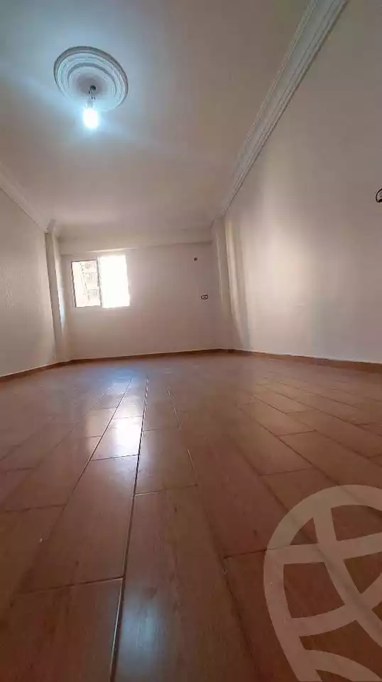 https://aqarmap.com.eg/ar/listing/6641353-for-sale-alexandria-miami-mahmoud-el-isawy-st