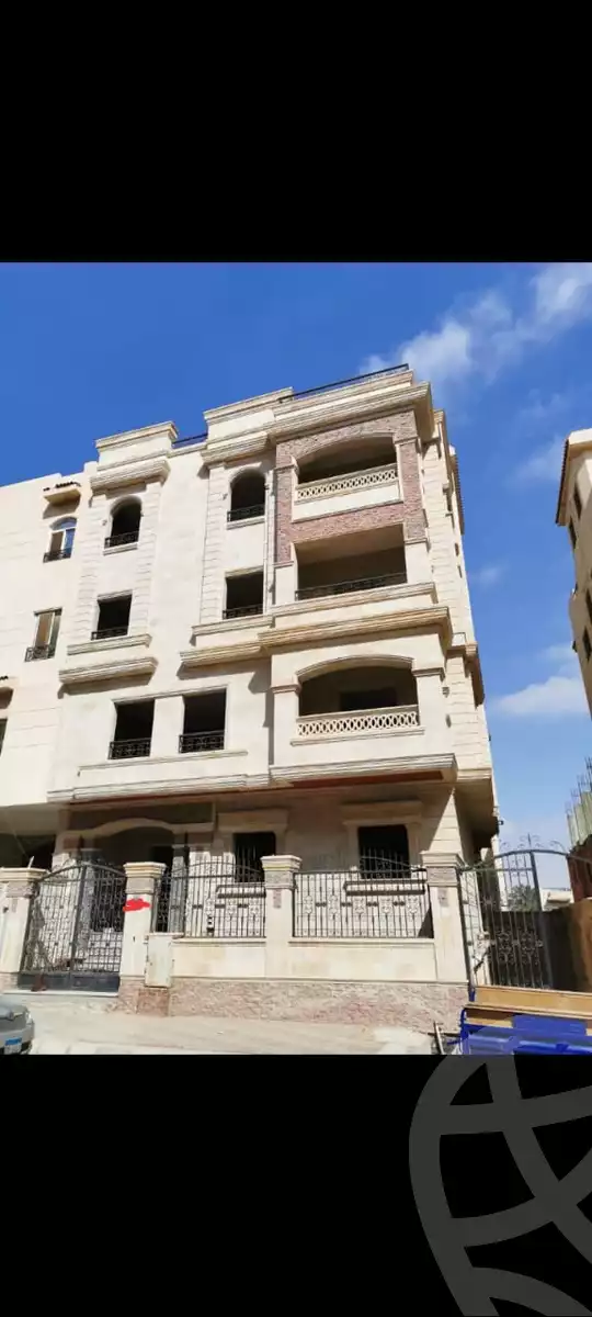https://aqarmap.com.eg/ar/listing/6641636-for-sale-cairo-new-cairo-south-investors-zizinia-st