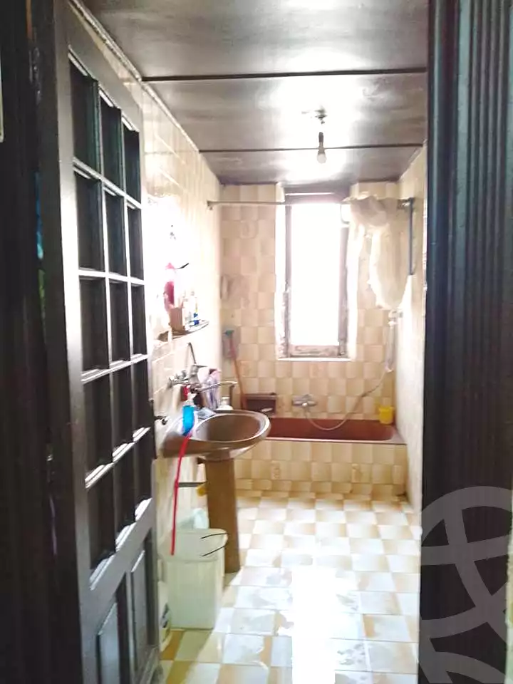 https://aqarmap.com.eg/en/listing/6641720-for-sale-alexandria-sporting-abou-quer-st
