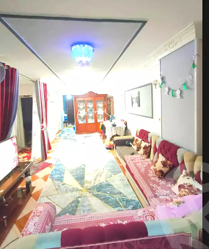 https://aqarmap.com.eg/en/listing/6642944-for-sale-alexandria-l-jmy-lbytsh-al-zankaloni-st