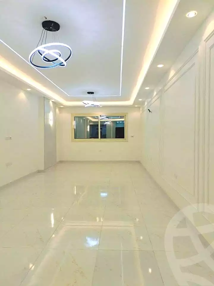 https://aqarmap.com.eg/en/listing/6643829-for-sale-cairo-el-haram-shareaa-khatem-el-morsalen