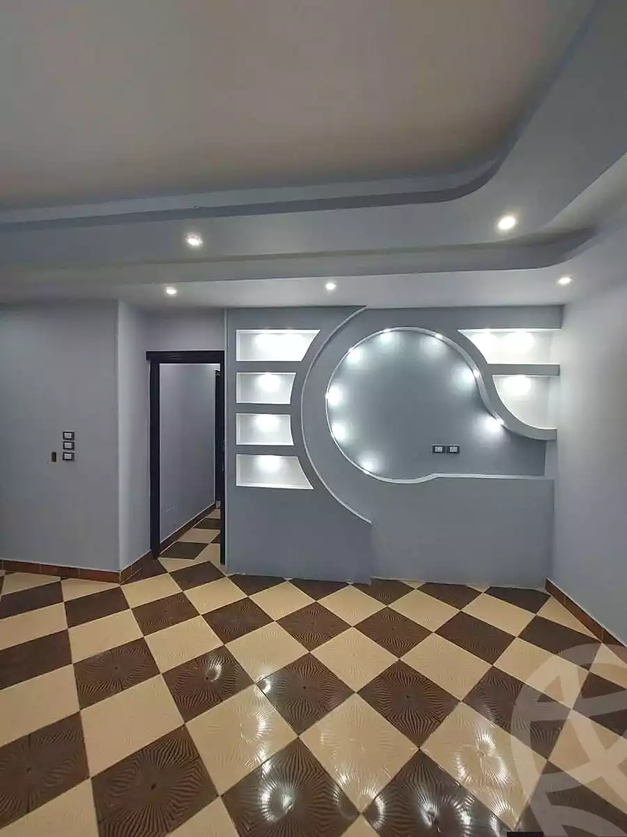 https://aqarmap.com.eg/ar/listing/6644382-for-sale-cairo-helwan-helwan-el-sharkeya-latif-basha-st