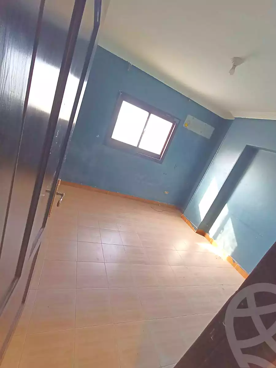 https://aqarmap.com.eg/ar/listing/6644425-for-sale-cairo-helwan-helwan-el-sharkeya-borhan-st