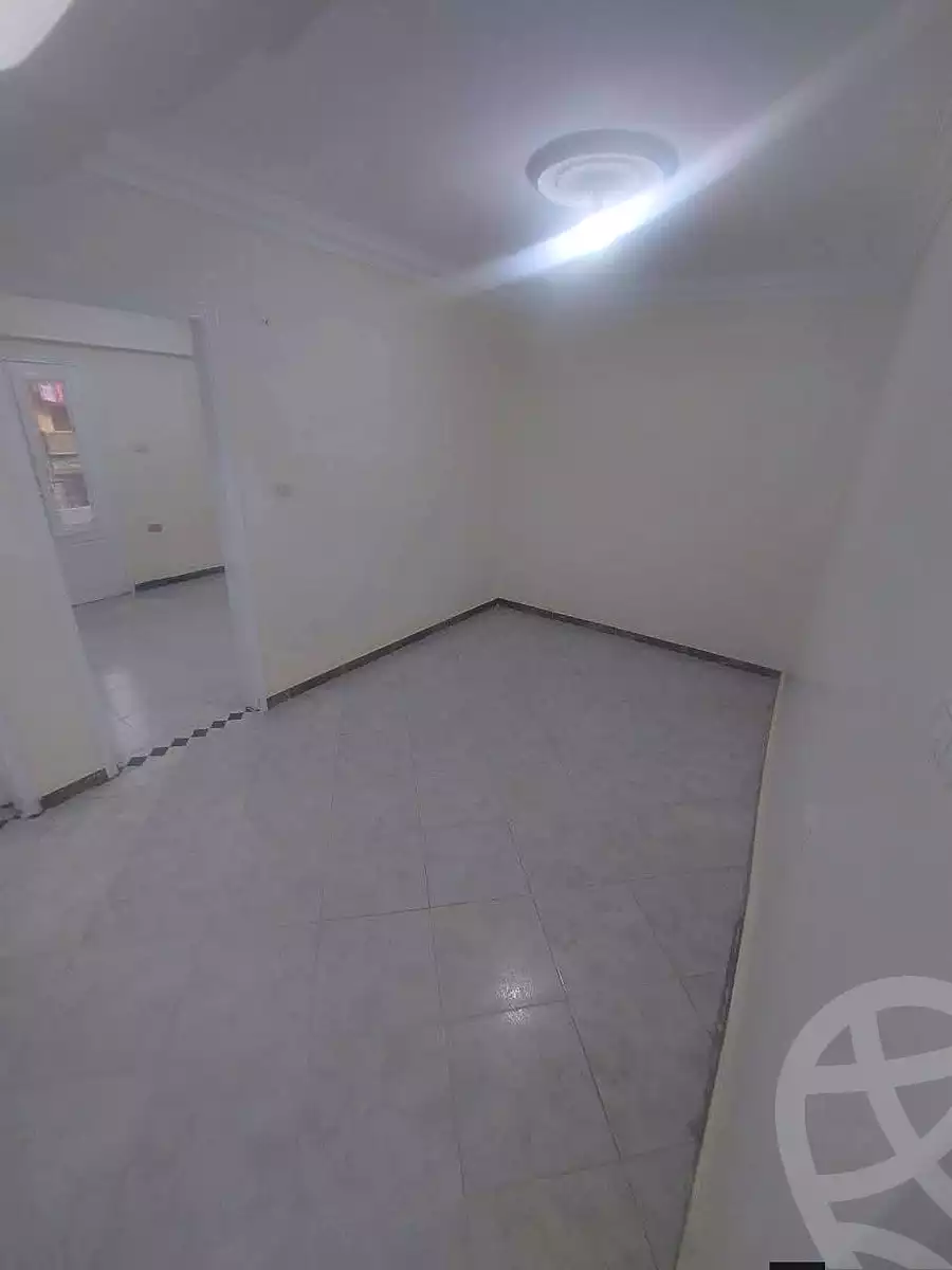 https://aqarmap.com.eg/en/listing/6644463-for-sale-cairo-helwan-mnshy-yn-hlwn-rael-st