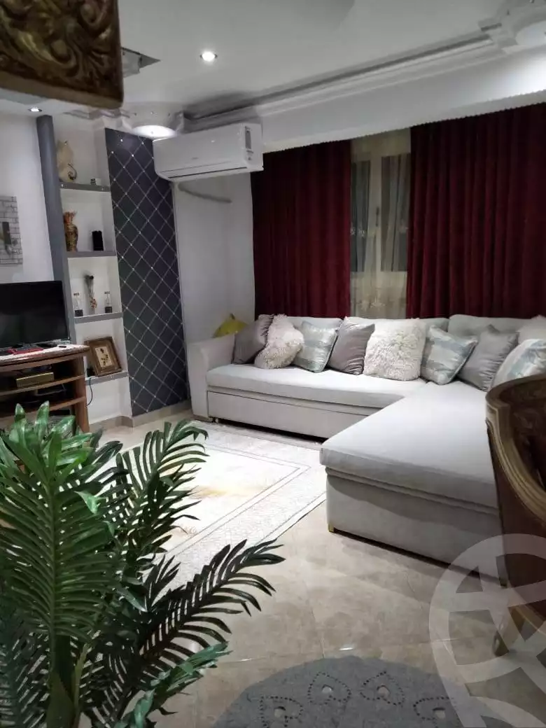 https://aqarmap.com.eg/ar/listing/6644506-for-sale-cairo-helwan-zou-el-fekar-basha-st