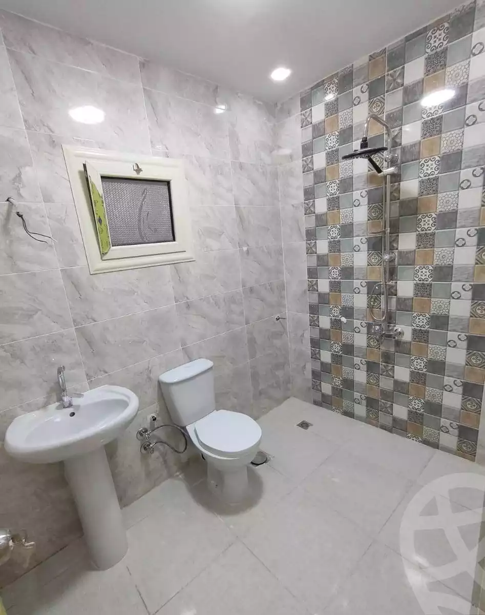 https://aqarmap.com.eg/en/listing/6644731-for-sale-alexandria-l-jmy-lbytsh-ain-shams-st