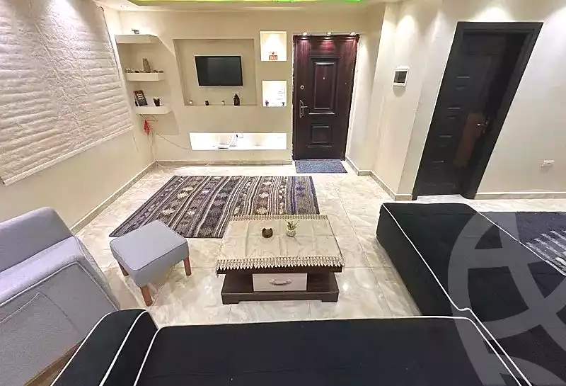 https://aqarmap.com.eg/ar/listing/6644817-for-sale-cairo-6th-of-october-el-ahyaa-neighborhood-4th-neighbourhood-2