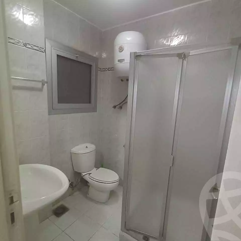 https://aqarmap.com.eg/en/listing/6644962-for-sale-cairo-mokattam-lhdb-l-ly