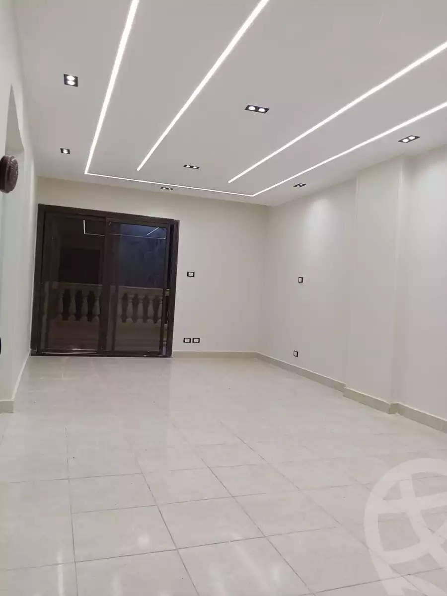 https://aqarmap.com.eg/ar/listing/6645042-for-sale-alexandria-l-jmy-lbytsh-ibrahim-othman-st