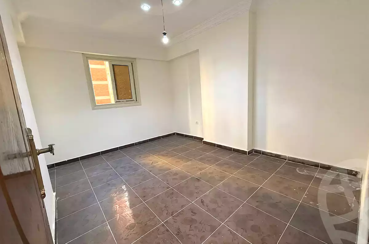 https://aqarmap.com.eg/ar/listing/6645049-for-sale-alexandria-sydy-bshr