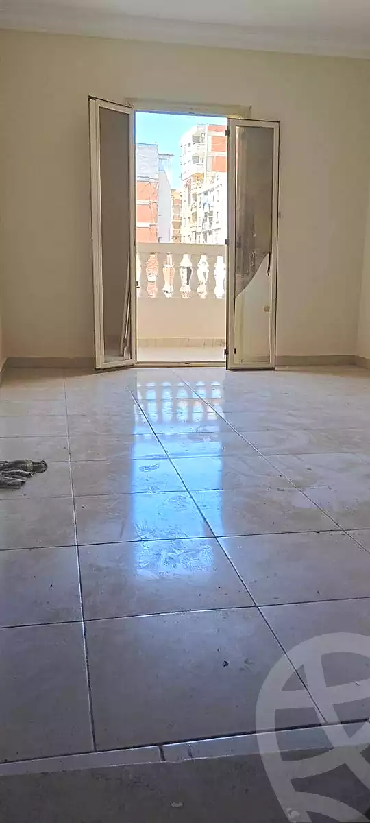 https://aqarmap.com.eg/ar/listing/6645944-for-rent-alexandria-miami-45-street