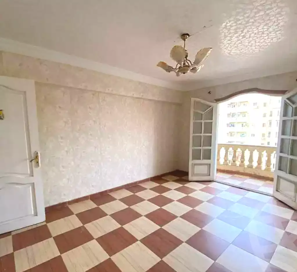 https://aqarmap.com.eg/ar/listing/6645962-for-sale-alexandria-el-asafra-l-sfr-bhry