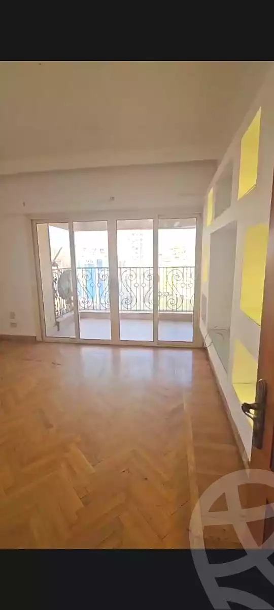 https://aqarmap.com.eg/ar/listing/6646285-for-rent-cairo-downtown-el-qasr-el-ayni