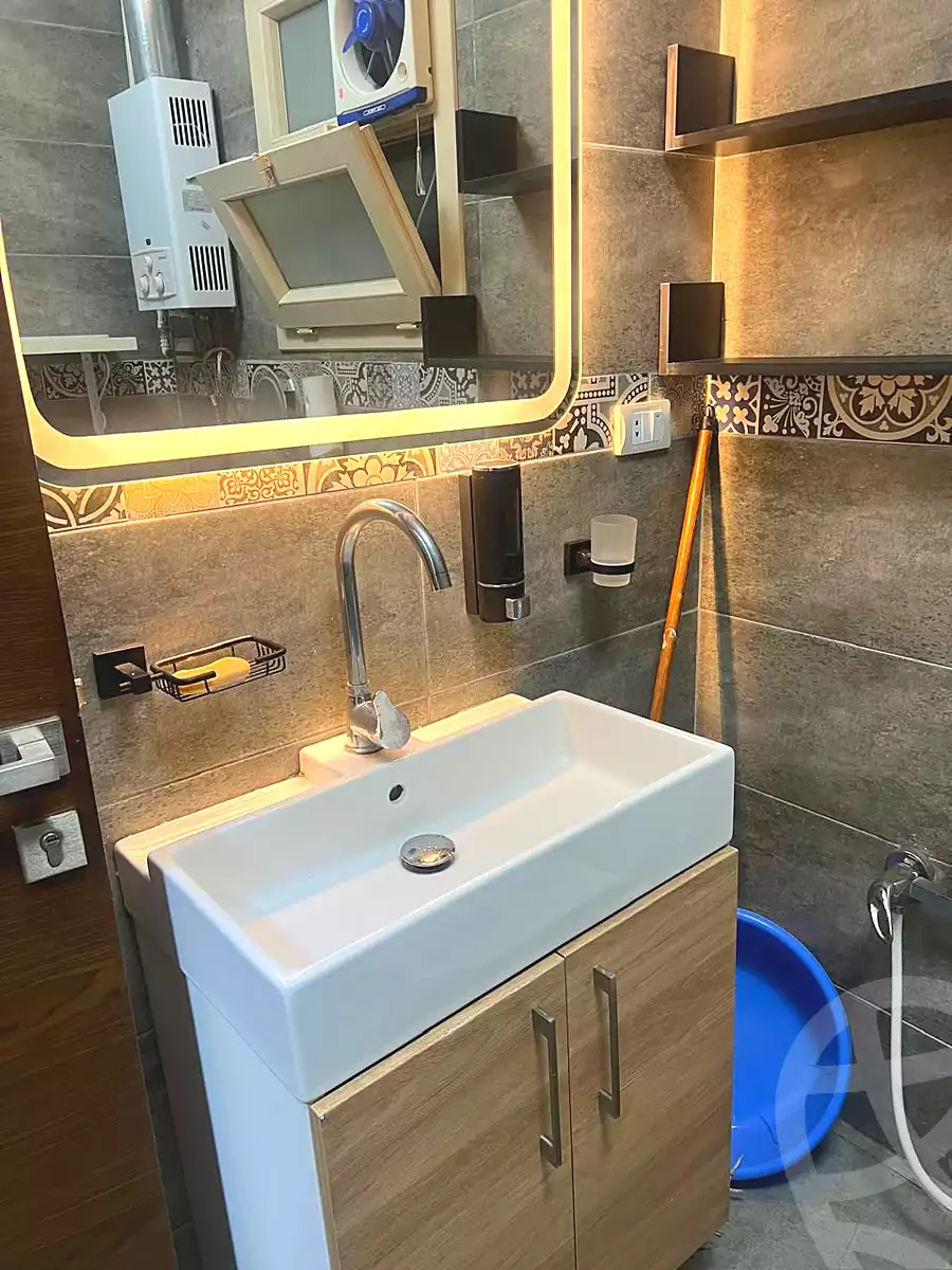 https://aqarmap.com.eg/en/listing/6646316-for-rent-cairo-new-cairo-lrhb-city-mtdd-lrhb-phase-9