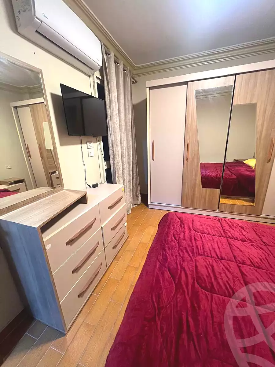 https://aqarmap.com.eg/en/listing/6646333-for-rent-cairo-new-cairo-lrhb-city-mtdd-lrhb-phase-9