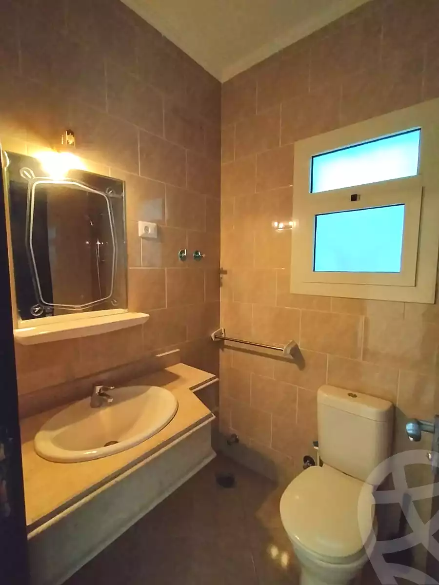 https://aqarmap.com.eg/ar/listing/6646514-for-rent-cairo-el-sheikh-zayed-city-compounds-dh-drys