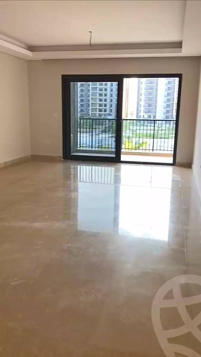 https://aqarmap.com.eg/en/listing/6646741-for-sale-cairo-el-sheikh-zayed-city-compounds-zyd-wr-llttwyr-park-towers-zed-el-sheikh-zayed-compound