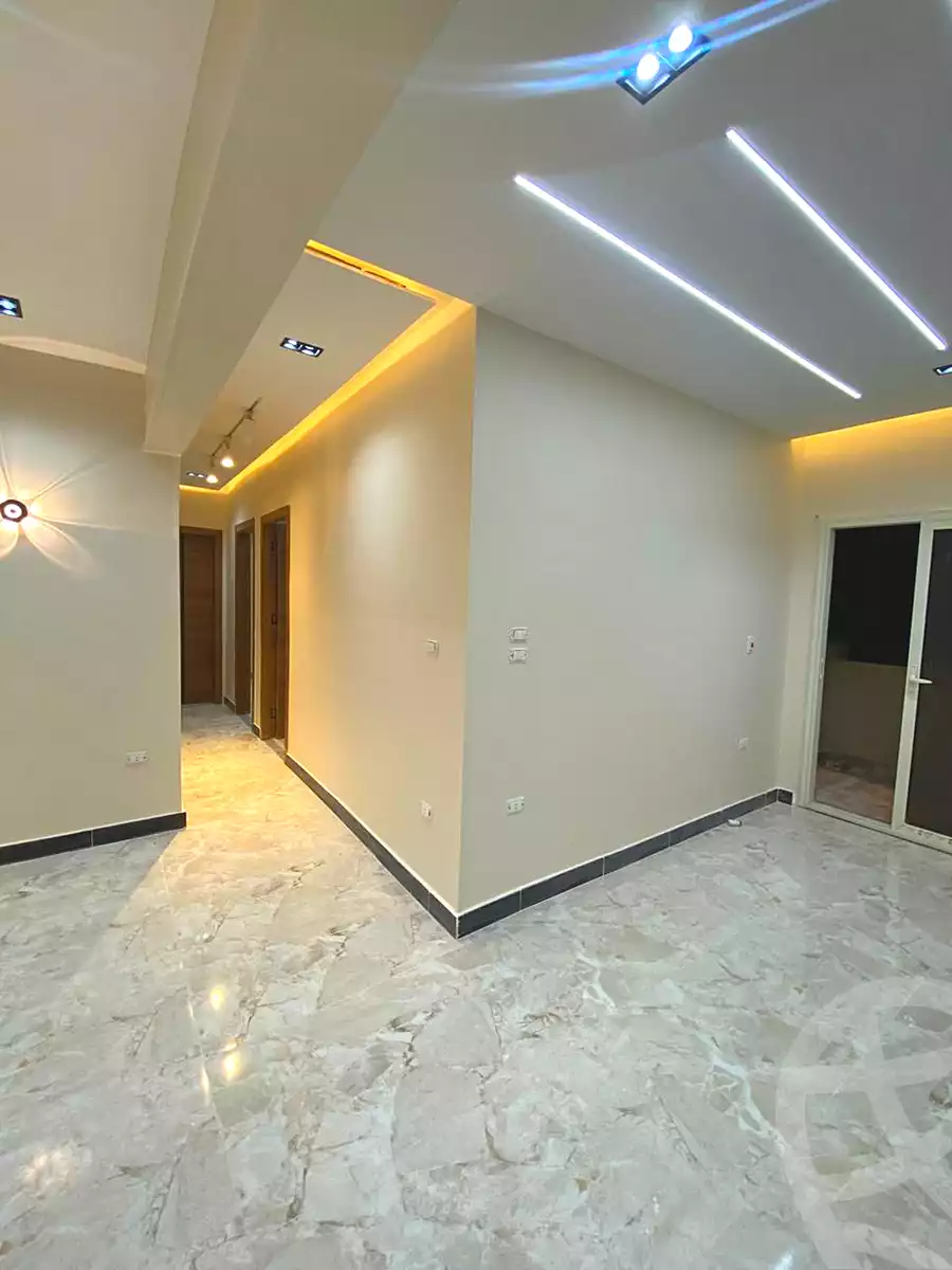 https://aqarmap.com.eg/ar/listing/6646770-for-sale-cairo-el-sheikh-zayed-city-el-hay-elsades-ashaer
