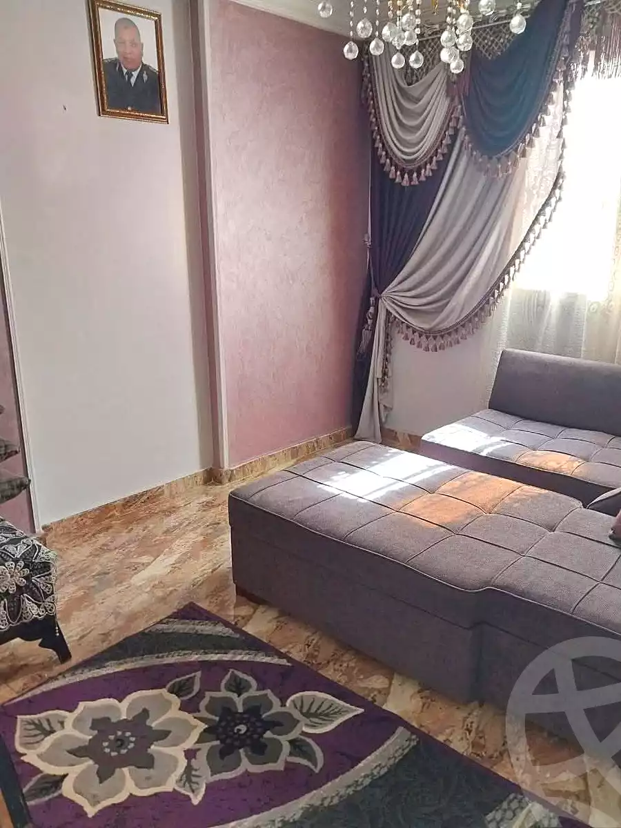https://aqarmap.com.eg/ar/listing/6647175-for-sale-alexandria-sydy-bshr-sydy-bshr-bhry-mohamed-el-srafi-st.